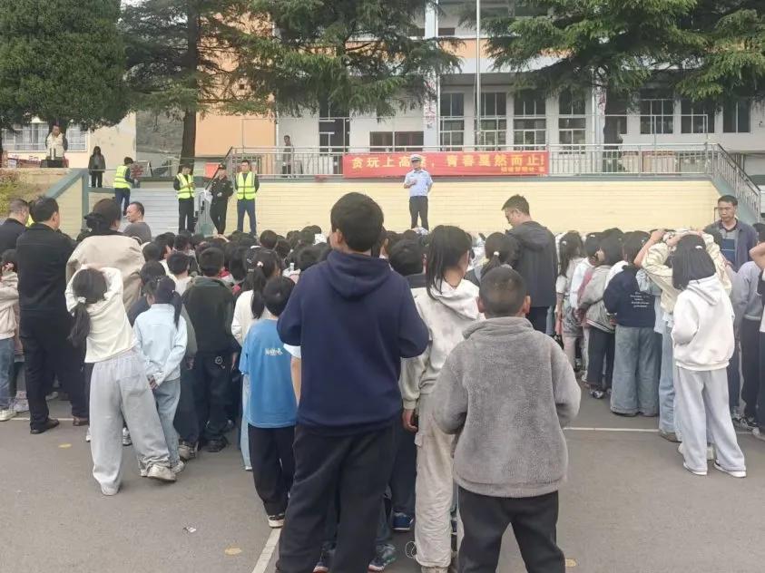 图片16.jpg