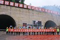 昭泸高速公路刘家坪隧道实现双向贯通