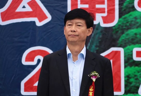 杨亚林.JPG