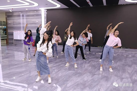 640.webp (8).jpg 640.webp (8).jpg