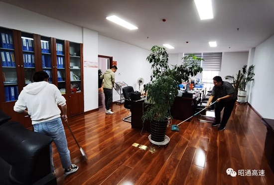 640.webp (10).jpg 640.webp (10).jpg