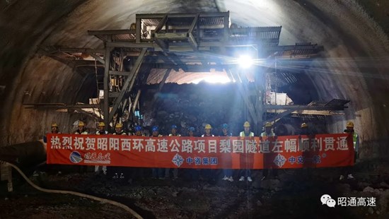 640.webp (18).jpg 640.webp (18).jpg