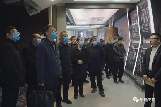 640.webp (31).jpg 640.webp (31).jpg