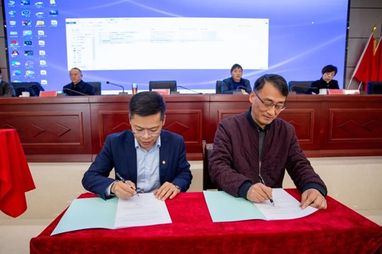 640.webp (38).jpg 640.webp (38).jpg