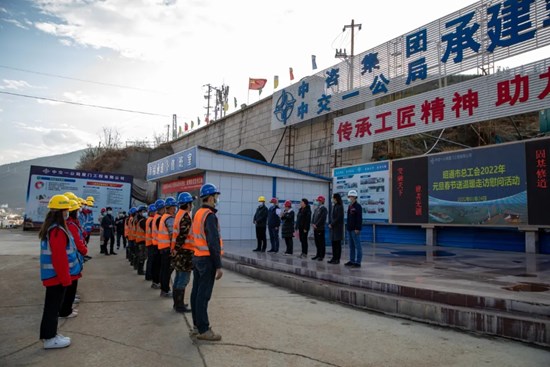 640.webp (16).jpg 640.webp (16).jpg